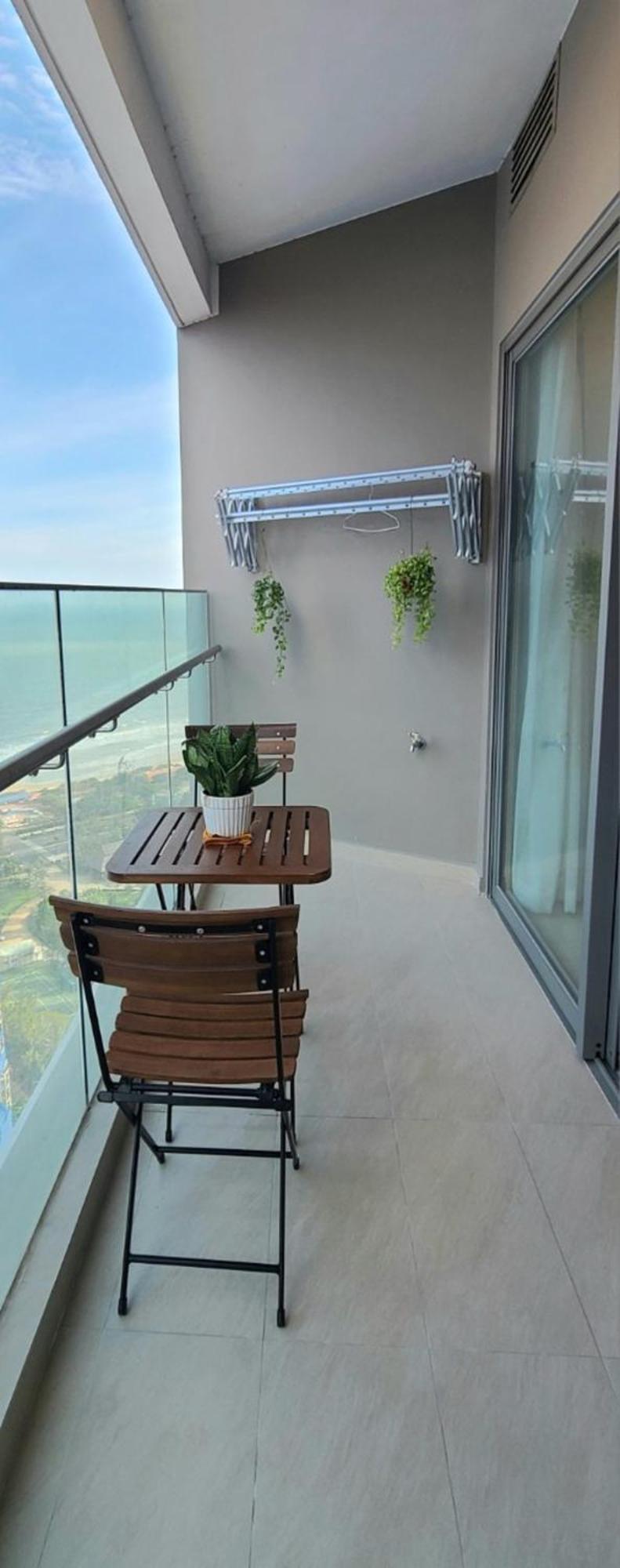 Apartment The Song 5 Star - Windy's *