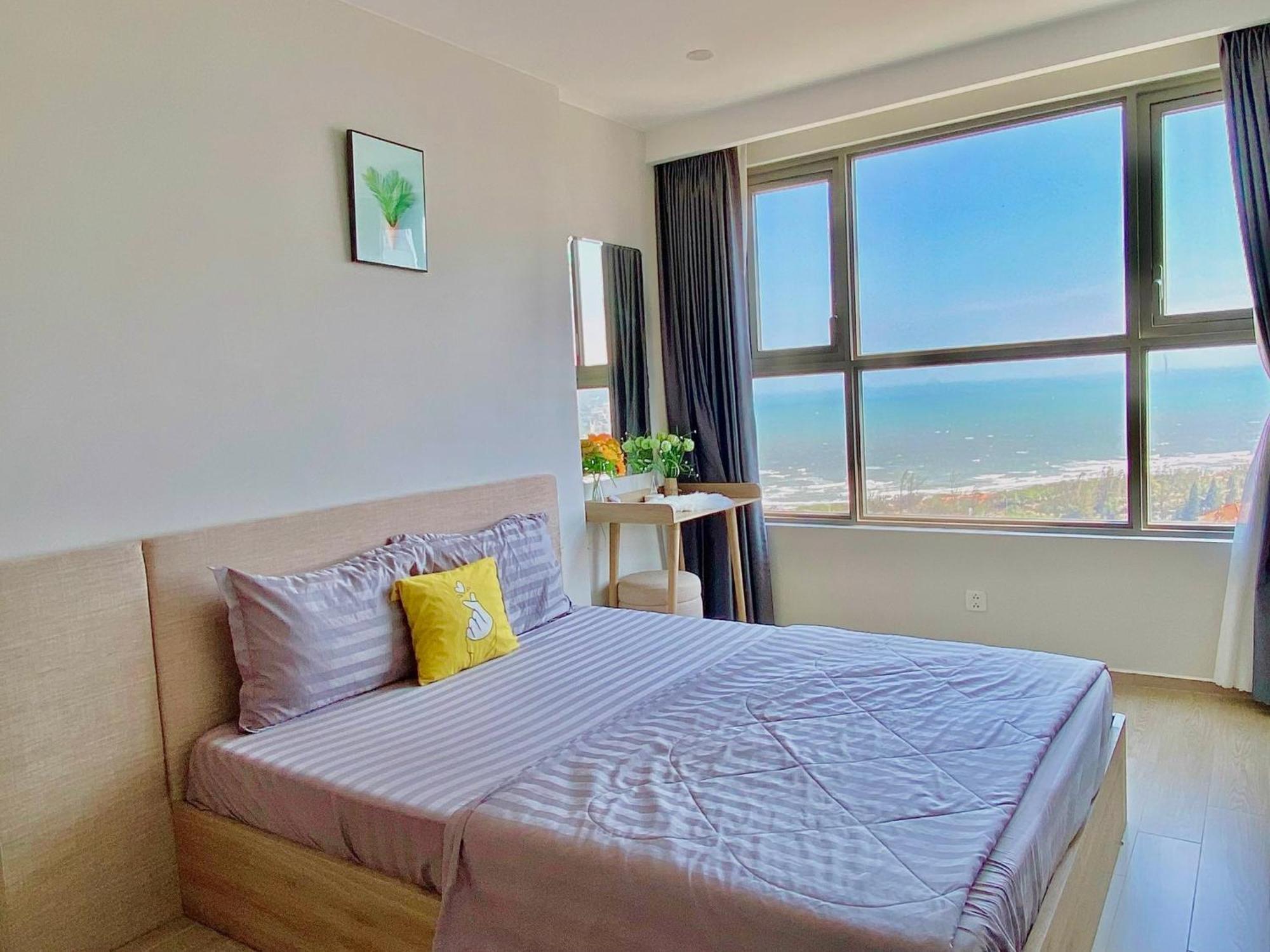 The Song 5 Star - Windy's Apartment